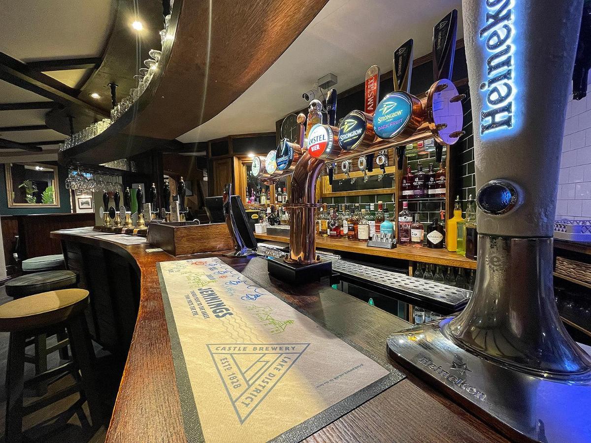 The Bridge Inn Holmrook Екстер'єр фото